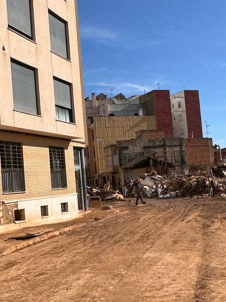 Basura, escombros u objetos abandonados