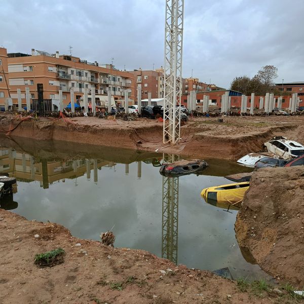 Basura, escombros u objetos abandonados
